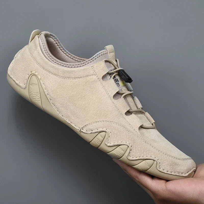 Sneakers (WAR WEAR)