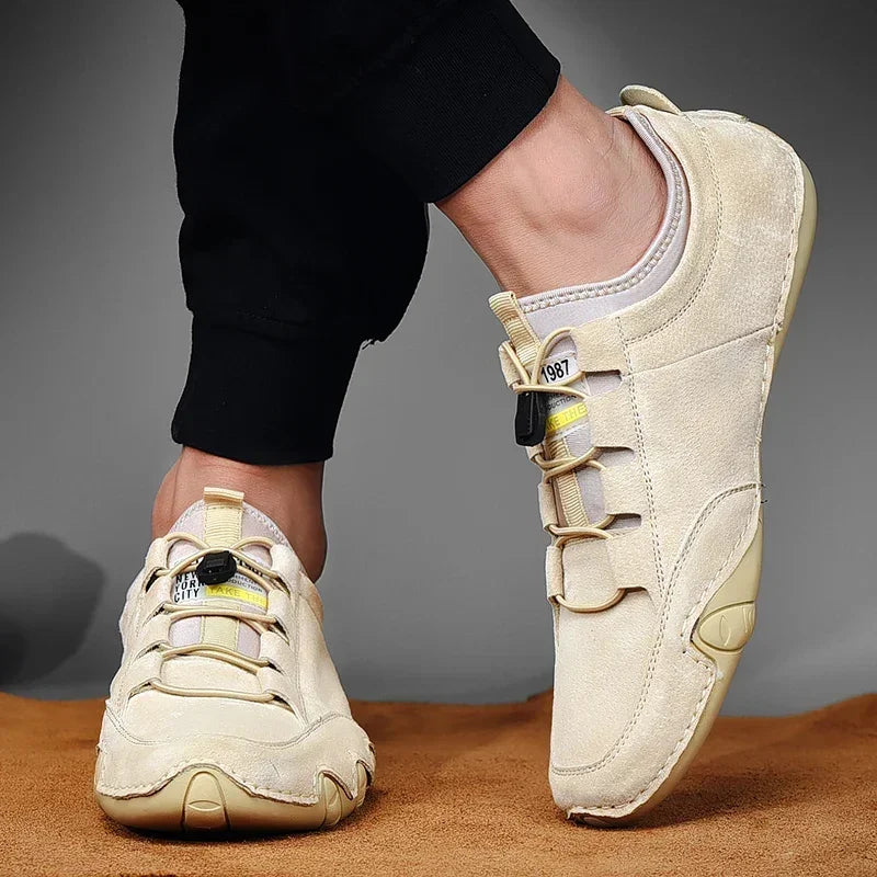 Sneakers (WAR WEAR)
