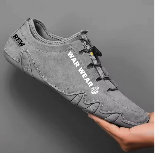 Sneakers (WAR WEAR)